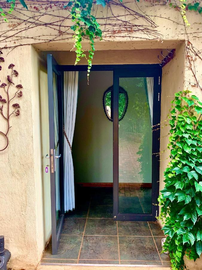 Mountain Rose Guesthouse Louis Trichardt Exterior foto