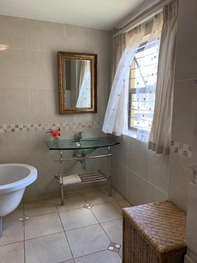 Mountain Rose Guesthouse Louis Trichardt Exterior foto